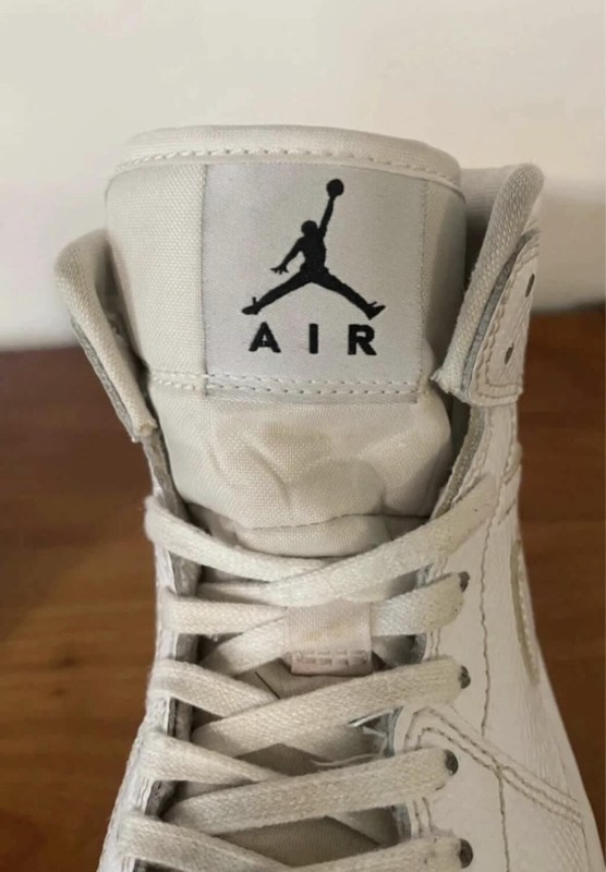Air Jordan 1 Mid blanche taille 36,5 EU 2