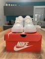 Nike Air Force 1 Triple White taille 42,5 homme