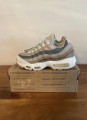 Nike Air Max 95 taille 38,5 femme
