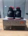 Air Jordan 4 bred reimagined taille 40