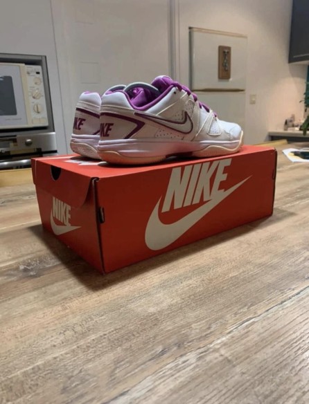 Nike city court vintage blanche et violette taille 38,5 femme