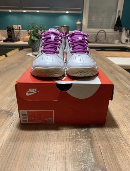 Nike city court vintage blanche et violette taille 38,5 femme