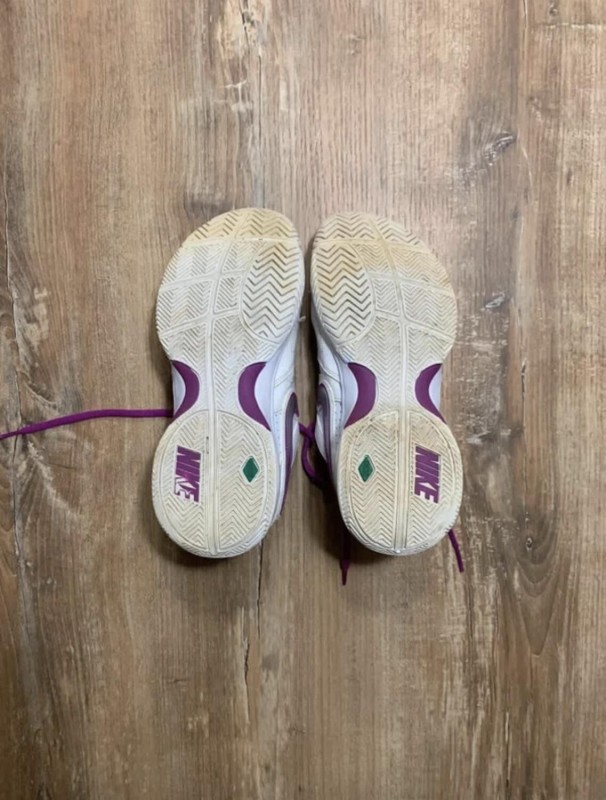 Nike city court vintage blanche et violette taille 38,5 femme 2