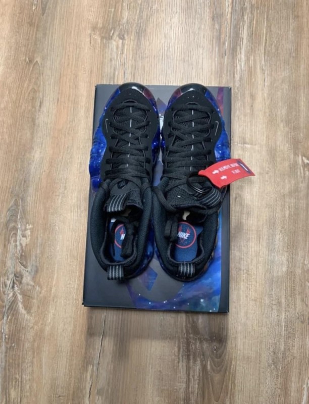 Nike Air Foamposite Galaxy taille 45 homme 2