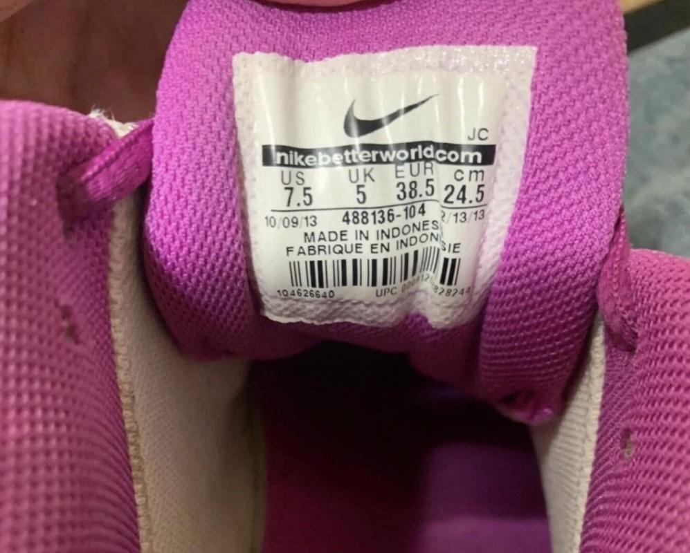 Nike city court vintage blanche et violette taille 38,5 femme 2