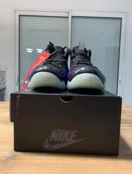 Nike Air Foamposite Galaxy taille 45 homme