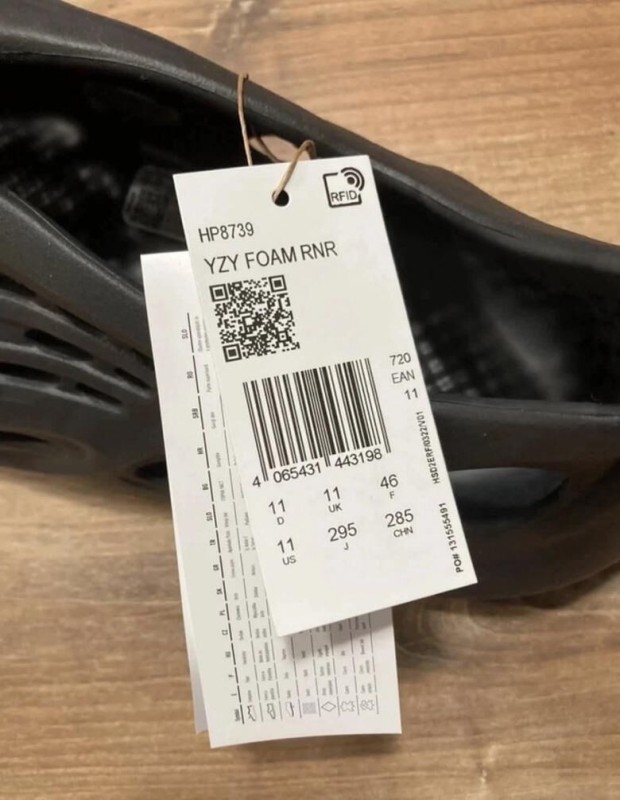 Yeezy Foam runner onyx taille 46 homme 2