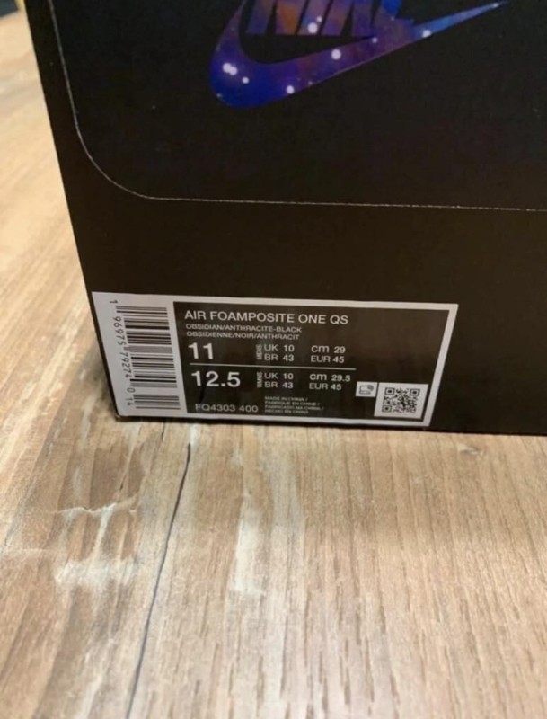 Nike Air Foamposite Galaxy taille 45 homme 2
