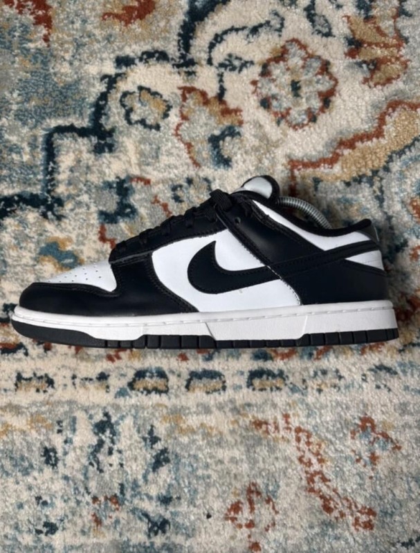Nike Dunk low Panda 2