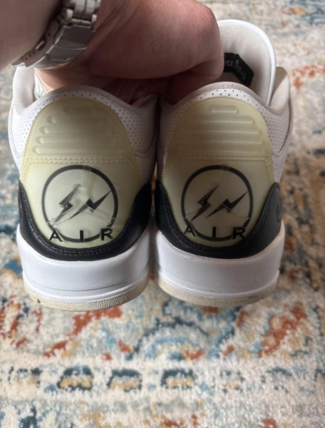 Air Jordan 3 Retro fragment