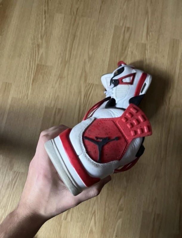 Nike air jordan 4 red cement 2