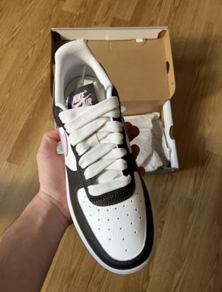 Air Force 1 marron caméléon blanche rose