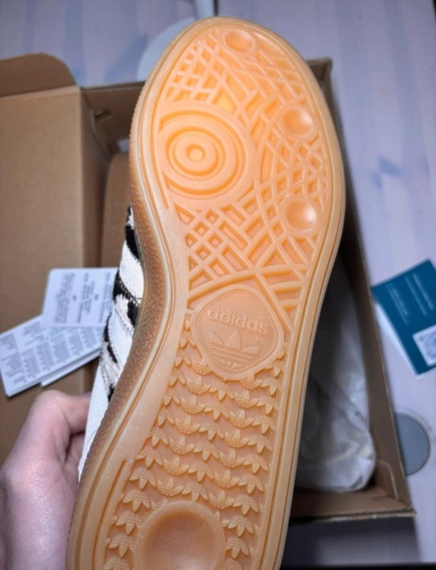 adidas handball spezial off white cow vache taille 38 2