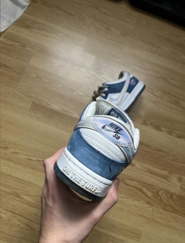Nike dunk sb born x raised 2