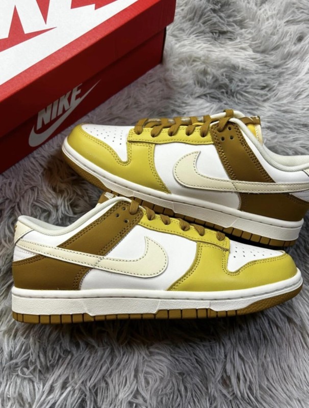 Nike dunk low retro bronzine coconut milk cream yellow