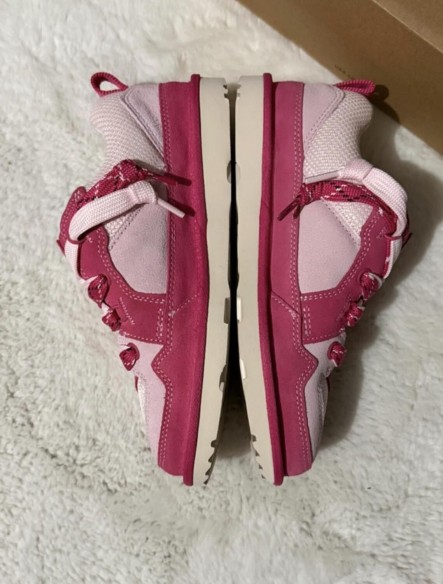 UGG Lowmel Lo Pink Bloom Multi 38