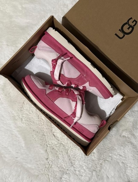 UGG Lowmel Lo Pink Bloom Multi 38