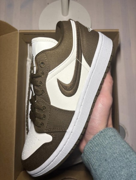 Jordan 1 low SE olive taille 38,5