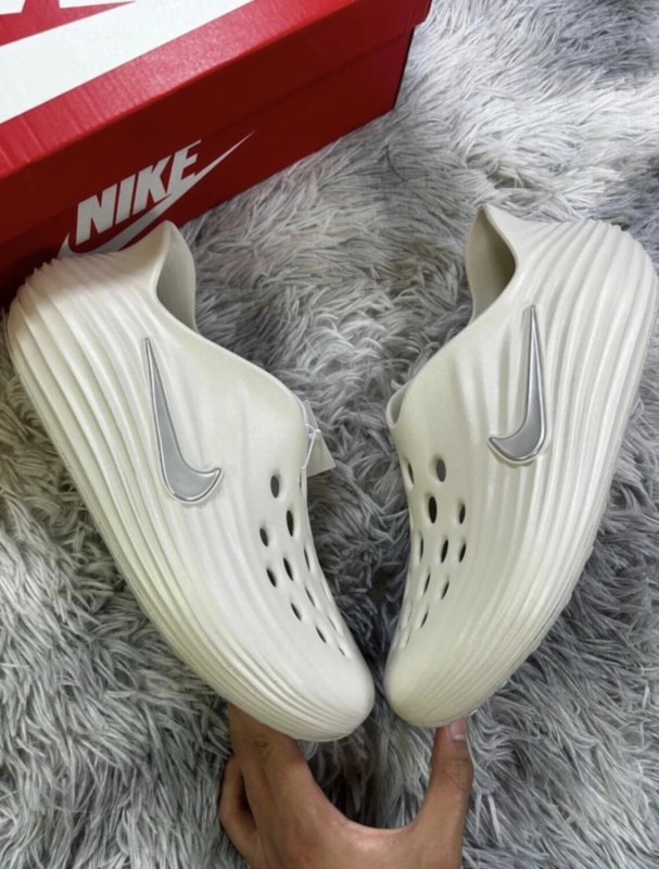 Nike ReactX rejuven8 muslim beige orewood silver 2