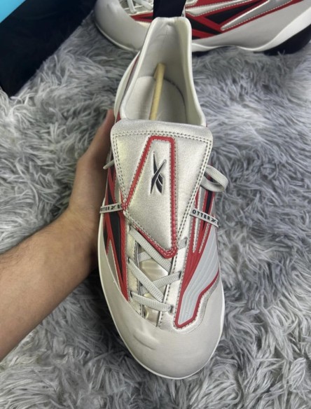 Rebook X Botter - energia bo kets red grey metallic red