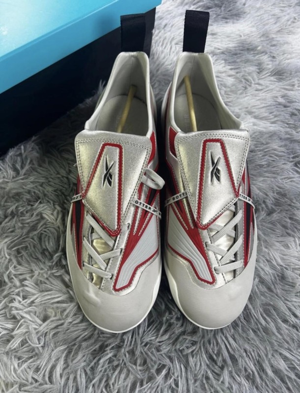 Rebook X Botter - energia bo kets red grey metallic red 2