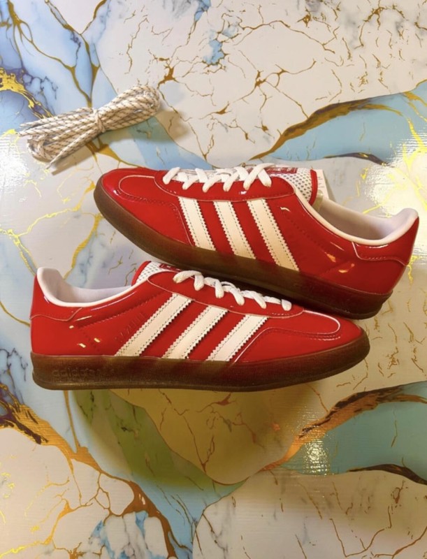 adidas gazelle red scarlet off white rouge vernis patent brillant TIKTOK - 40