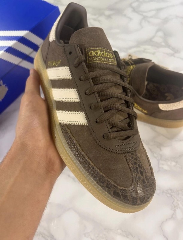 adidas spezial snake print brown and white chocolate 2