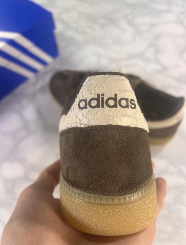 adidas spezial snake print brown and white chocolate 2