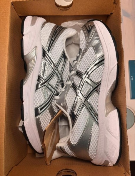 Asics 1130 white pure silver taille 43,5