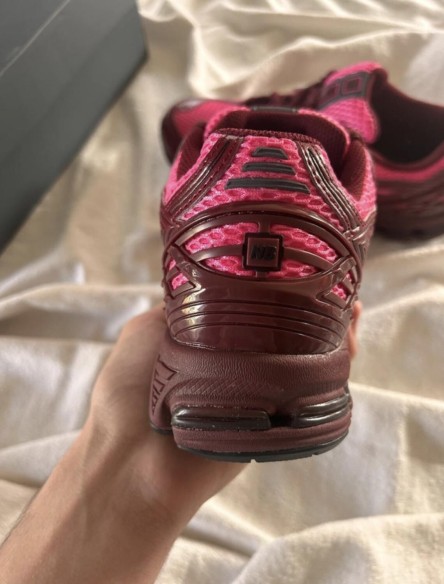 New Balance 1906R unisex pink trail mix maroon