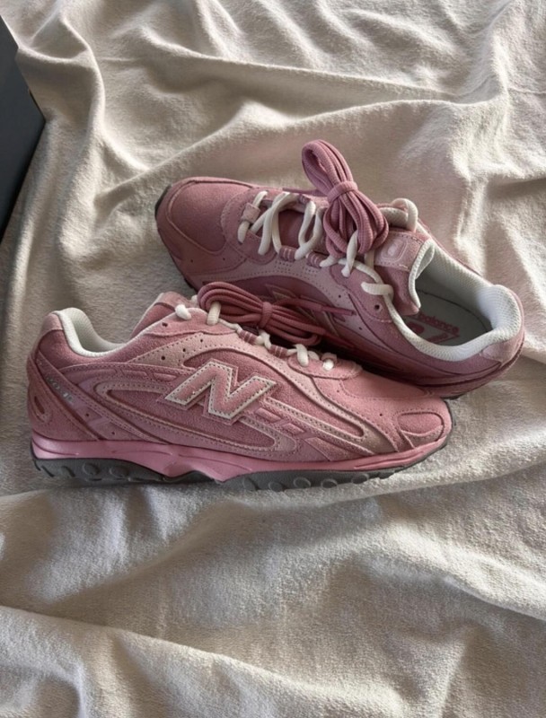 New balance NAKED 204I pink overdye white 2