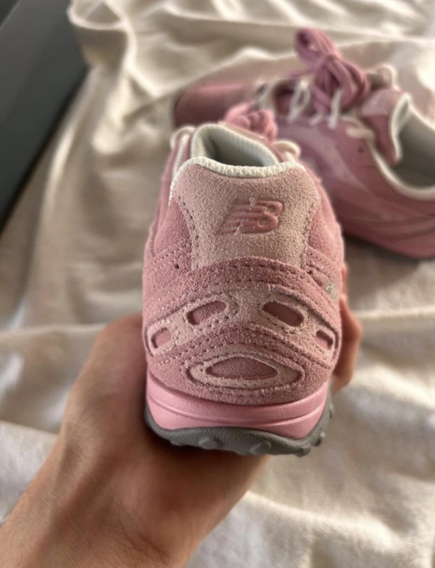 New balance NAKED 204I pink overdye white 2