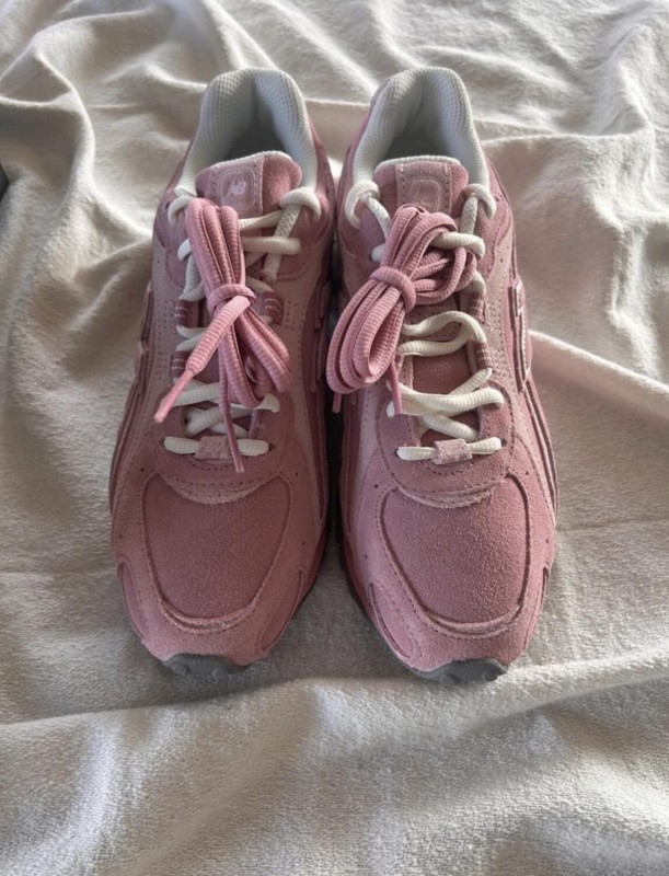 New balance NAKED 204I pink overdye white 2