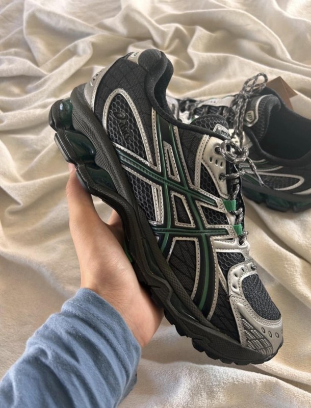 Asics gel nimbus 10.1 obsidian grey green brasil black silver 2