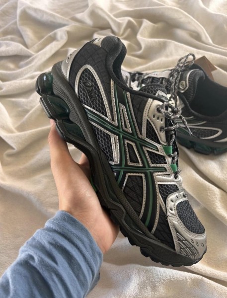 Asics gel nimbus 10.1 obsidian grey green brasil black silver