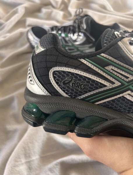 Asics gel nimbus 10.1 obsidian grey green brasil black silver