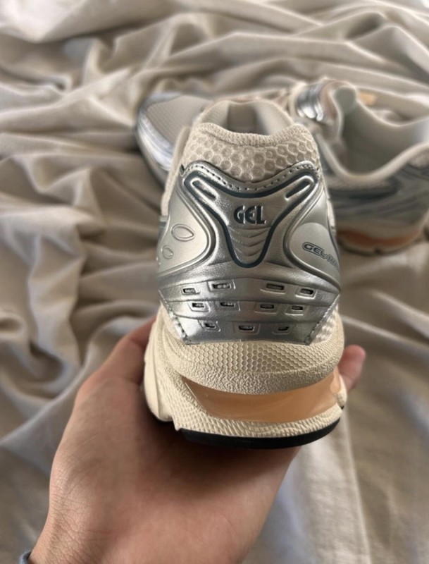 Asics kayano 14 white bouleaux argent pur or sarcelle orange Birch oak 2