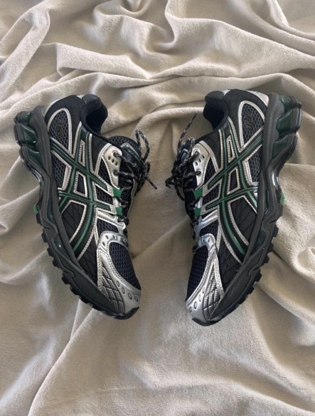 Asics gel nimbus 10.1 obsidian grey green brasil black silver