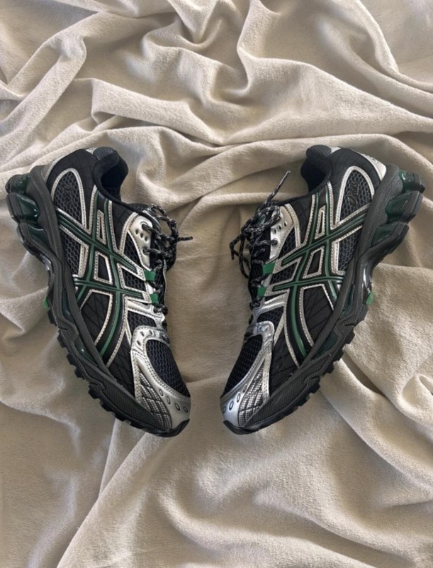 Asics gel nimbus 10.1 obsidian grey green brasil black silver 2