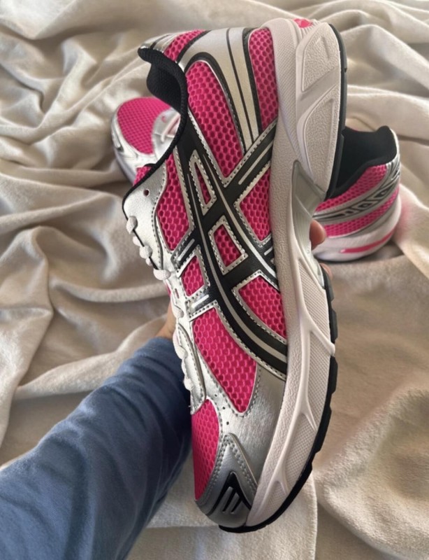Asics gel 1130 neon pink glow silver 2