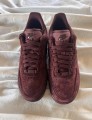 Nike air force 1 brown burgundy crush cherry bordeaux