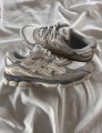 Asics NYC oyster grey cream