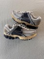 Nike zoom vomero 5 white thunder blue cream navy