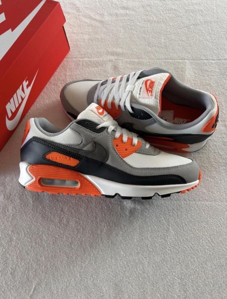 Nike airmax 90 white summit safety orange smoke grey