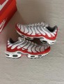 Air Max TN plus varsity red brillant blood white grey
