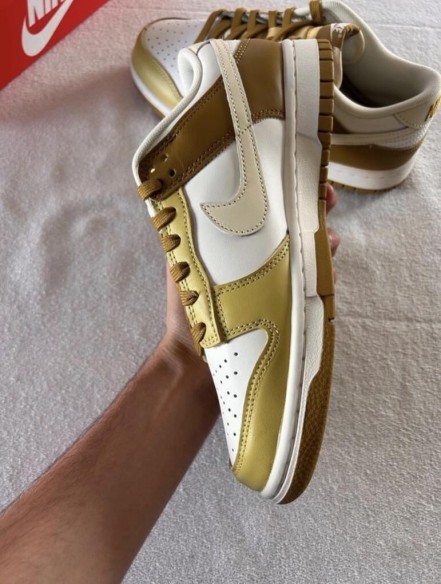 Nike dunk low retro bronzine coconut milk cream yellow