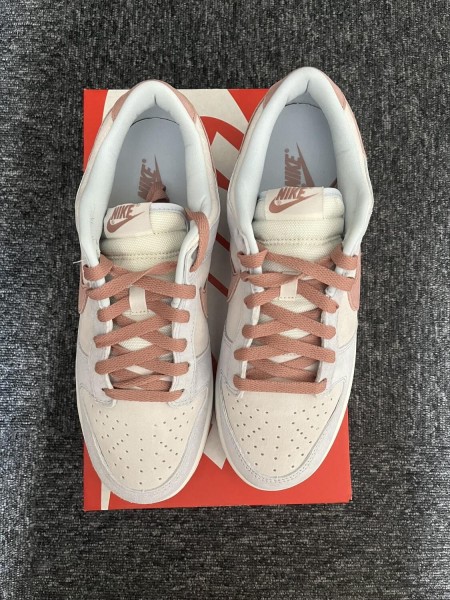 Nike Dunk Low Fossil Rose