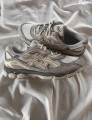 Asics NYC oyster grey cream