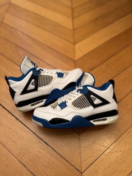 Air Jordan 4 Retro Motorsport 2017