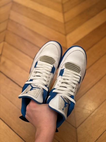 Air Jordan 4 Retro Motorsport 2017